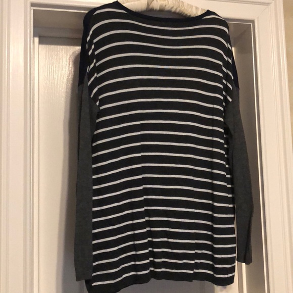 Old Navy Mixed Media Maternity Sweater - Picture 2 of 5